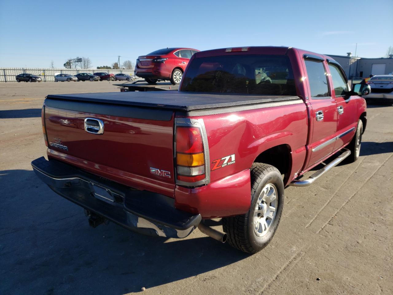 Photo 4 from auction – 2006 GMC NEW SIERRA with VIN 2GTEK13T461220525