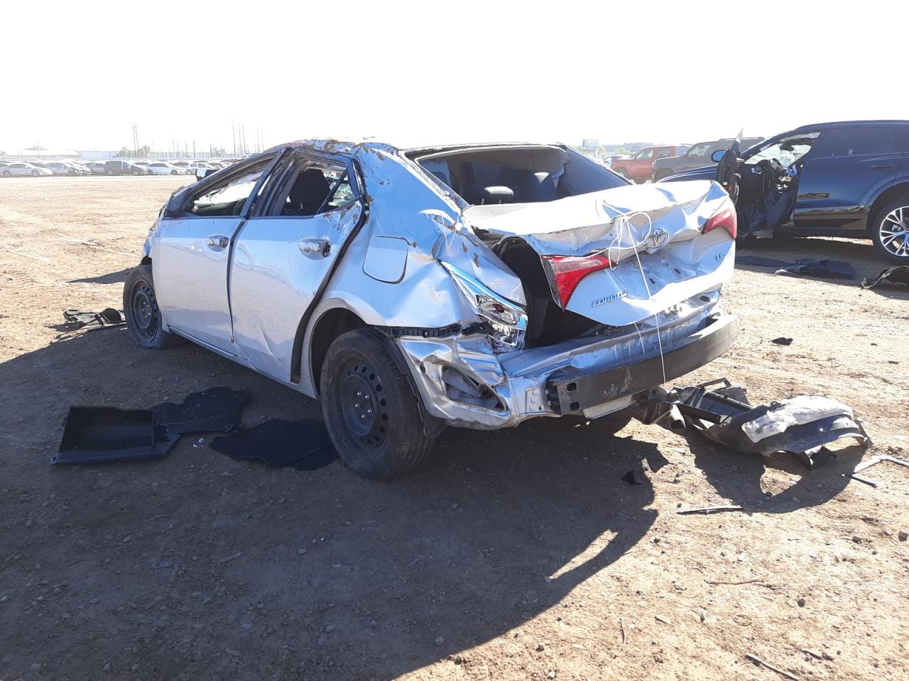 Photo 3 from auction – 2018 TOYOTA COROLLA L with VIN 2T1BURHE8JC055871