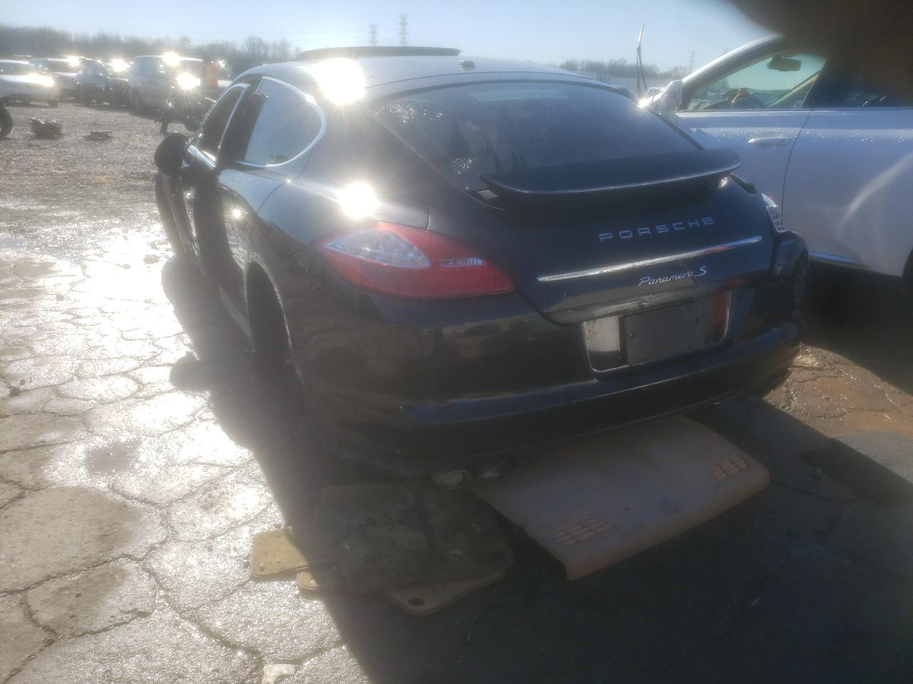 Photo 3 from auction – 2010 PORSCHE PANAMERA S with VIN WP0AB2A74AL063897