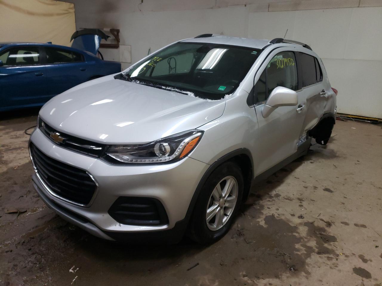 Photo 2 from auction – 2019 CHEVROLET TRAX 1LT with VIN 3GNCJLSBXKL292568