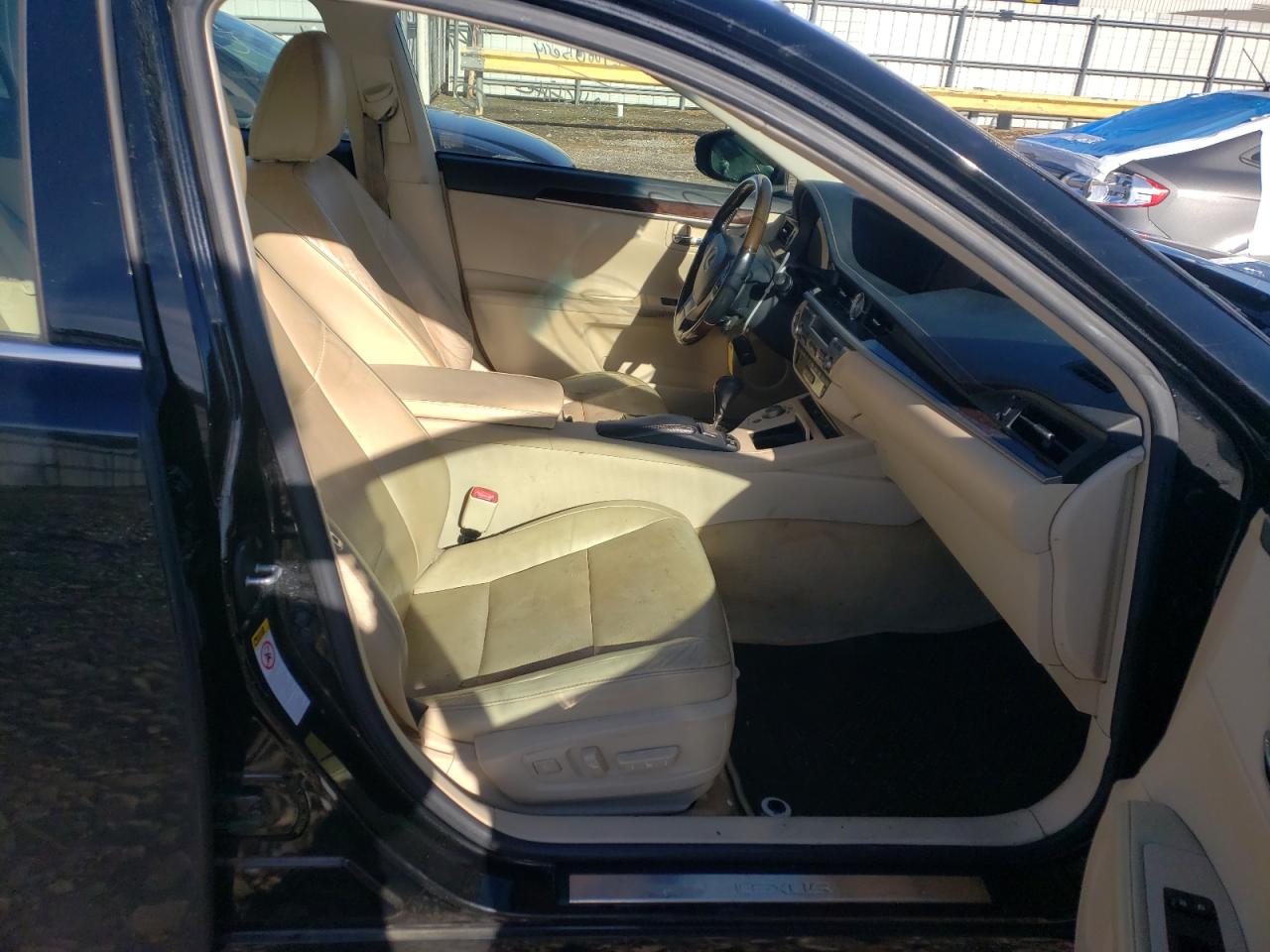 Photo 5 from auction – 2013 LEXUS ES 350 with VIN JTHBK1GG4D2014567