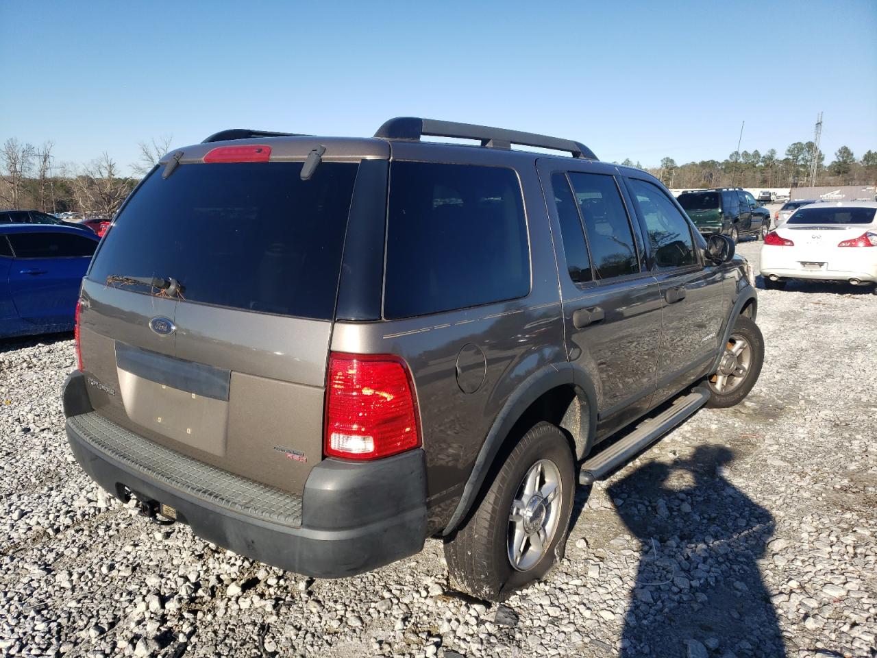 Photo 4 from auction – 2005 FORD EXPLORER X with VIN 1FMZU62K45UA37142