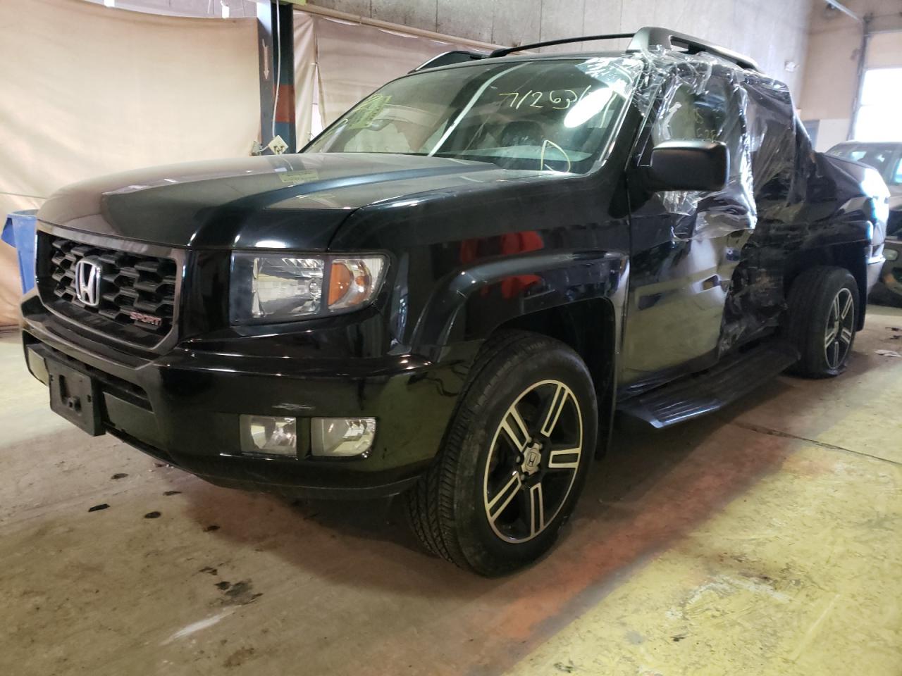 Photo 2 from auction – 2014 HONDA RIDGELINE with VIN 5FPYK1F73EB008729