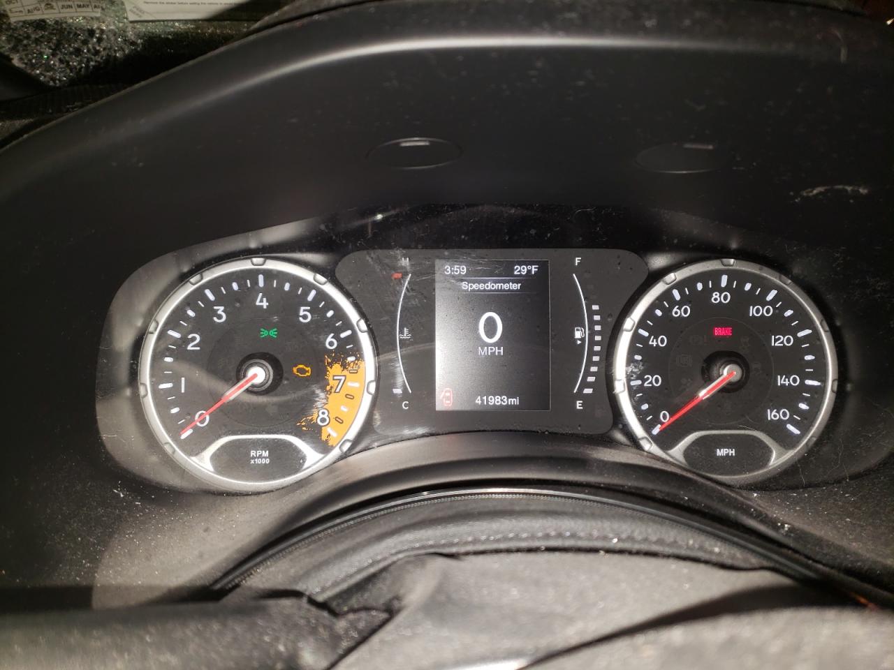 Photo 8 from auction – 2016 JEEP RENEGADE L with VIN ZACCJBBW6GPC80258
