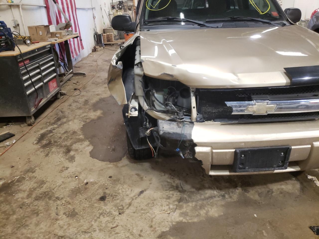Photo 9 from auction – 2005 CHEVROLET TRAILBLAZE with VIN 1GNDT13S252274430
