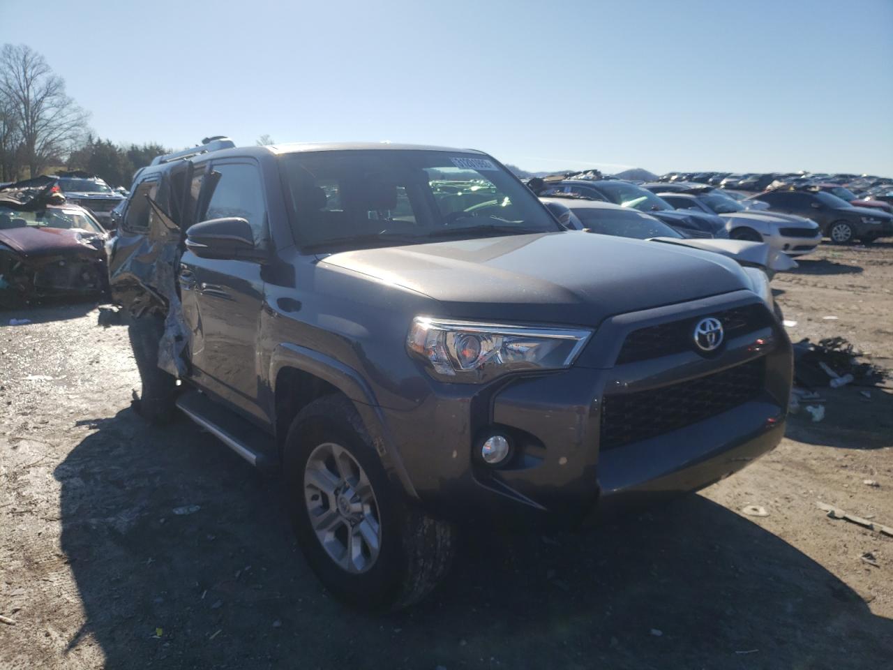 TOYOTA 4RUNNER SR 2018 with VIN JTEBU5JR8J5575020 - Photo from auction