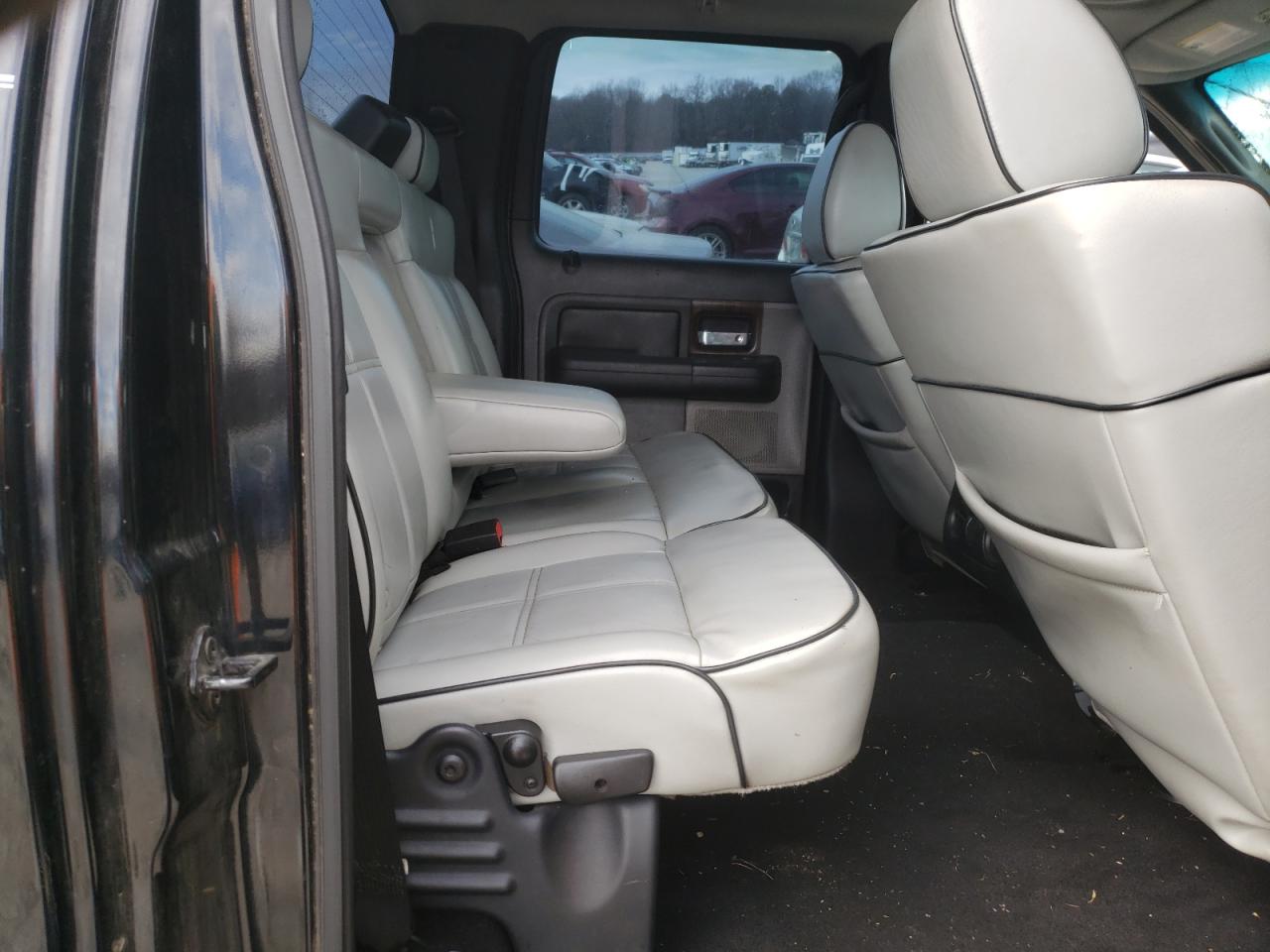 Photo 6 from auction – 2006 LINCOLN MARK LT with VIN 5LTPW18586FJ02863