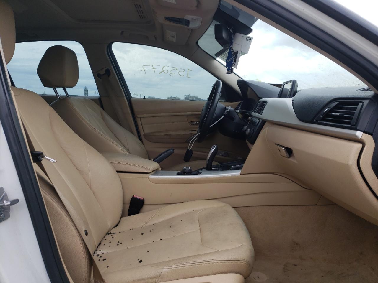 Photo 5 from auction – 2013 BMW 328 I SULE with VIN WBA3C1C5XDF441636