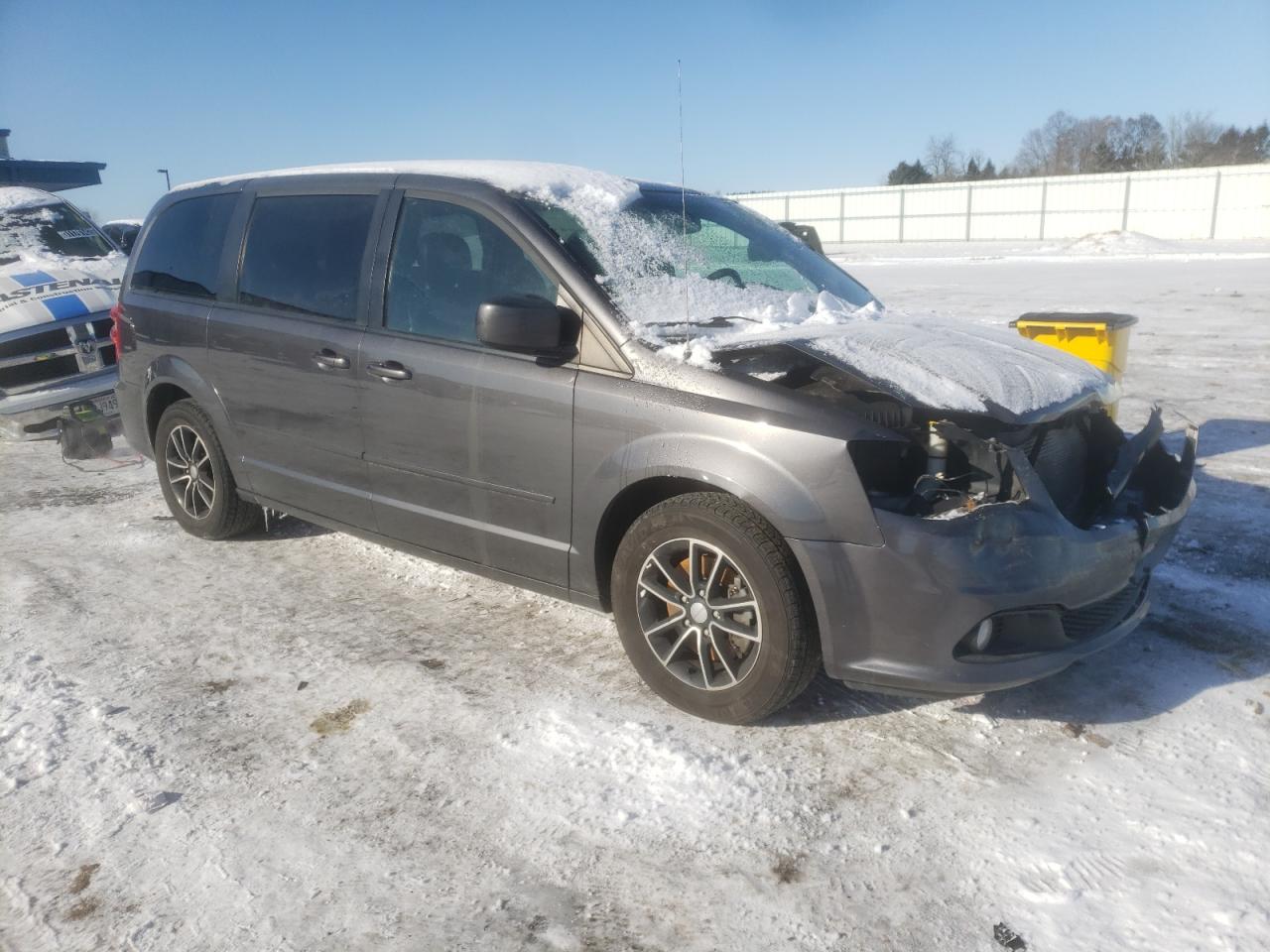 Foto 1 de la subasta – 2017 DODGE GRAND CARA con VIN 2C4RDGEG6HR731298