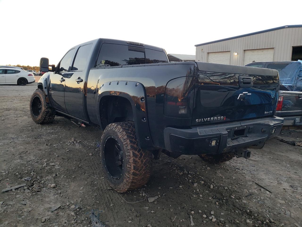 Photo 3 from auction – 2008 CHEVROLET SILVERADO with VIN 1GCHK236X8F160680