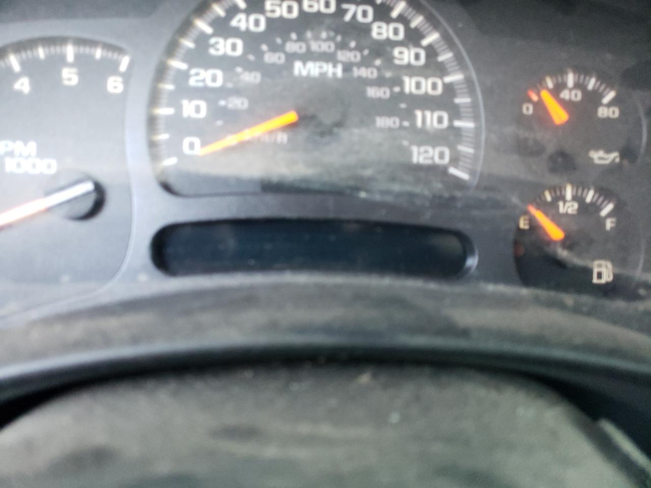 Photo 8 from auction – 2004 CHEVROLET SILVERADO with VIN 2GCEC13T241316048