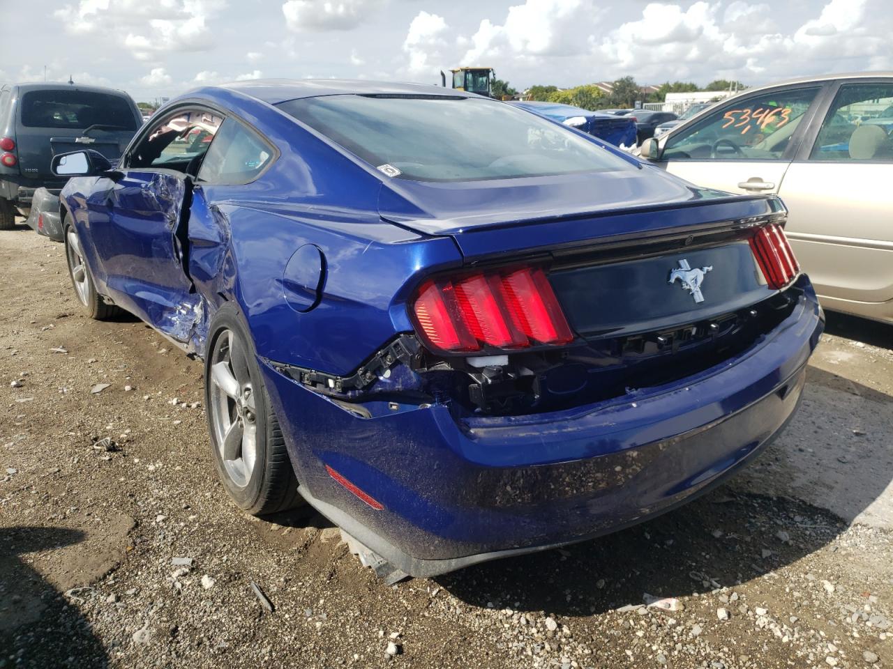 Photo 3 from auction – 2016 FORD MUSTANG with VIN 1FA6P8AM7G5219000
