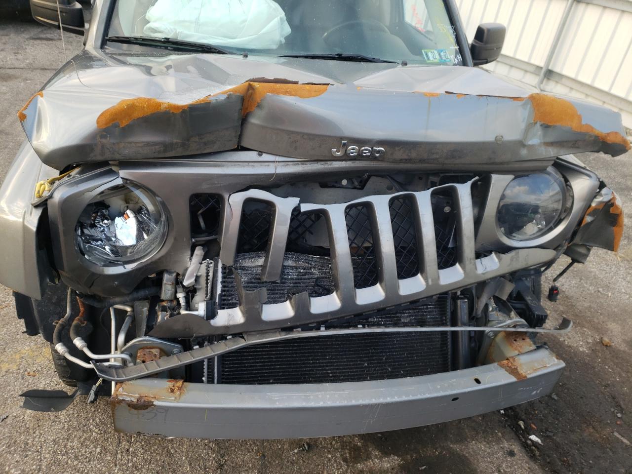 Photo 7 from auction – 2012 JEEP PATRIOT LI with VIN 1C4NJRCB4CD557723