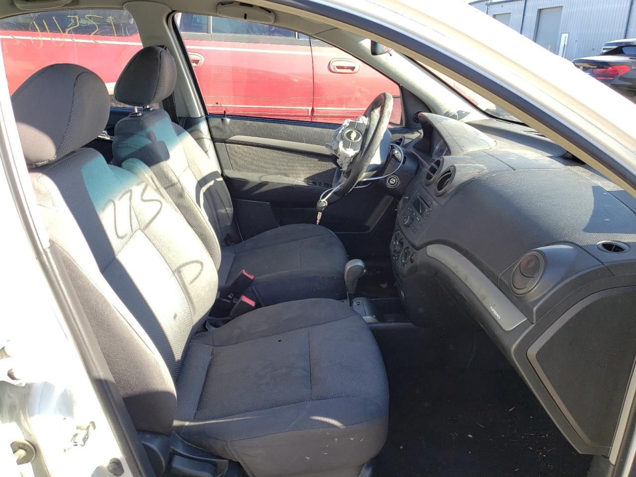 Photo 5 from auction – 2008 CHEVROLET AVEO BASE with VIN KL1TD56618B273644