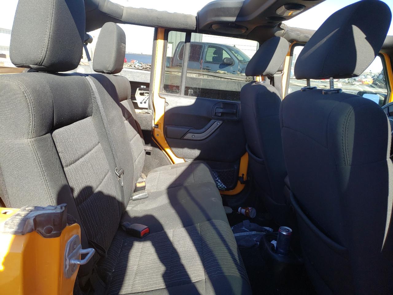 Photo 6 from auction – 2012 JEEP WRANGLER U with VIN 1C4BJWDG1CL129741