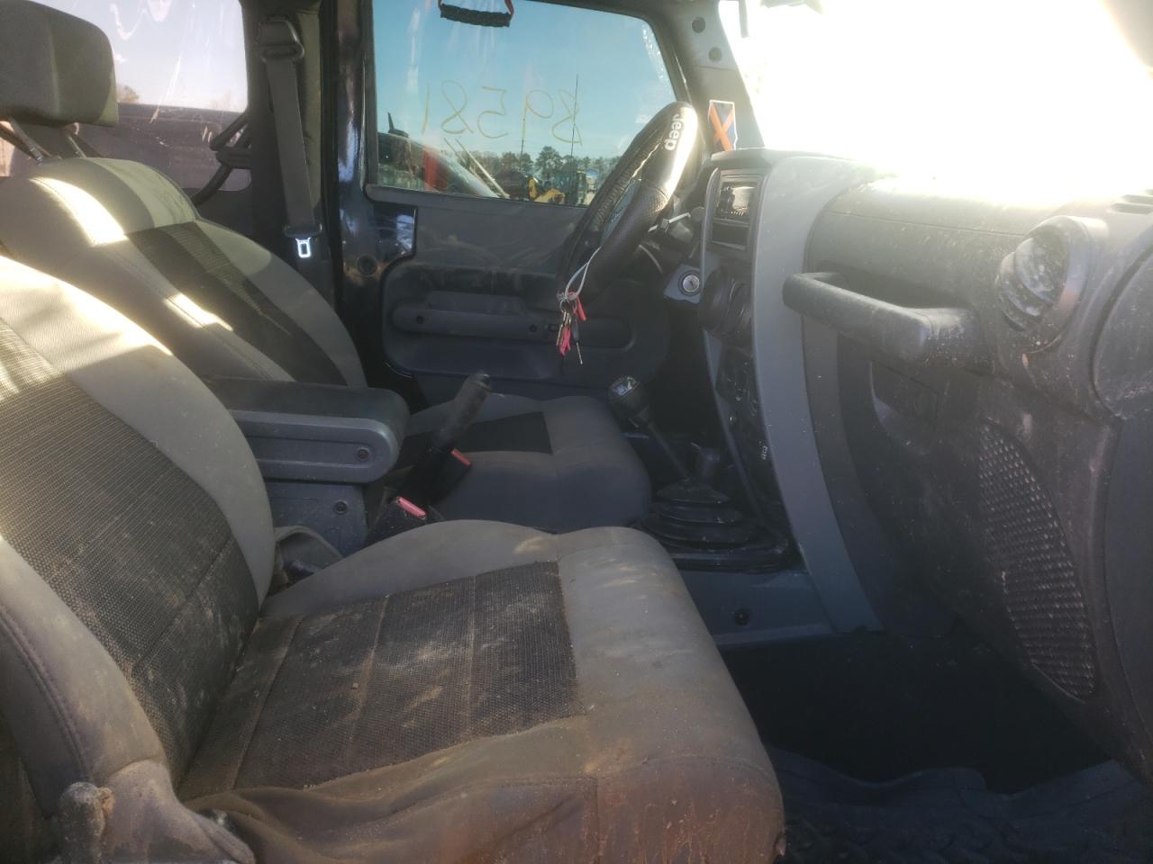 Photo 5 from auction – 2010 JEEP WRANGLER S with VIN 1J4AA2D13AL139971