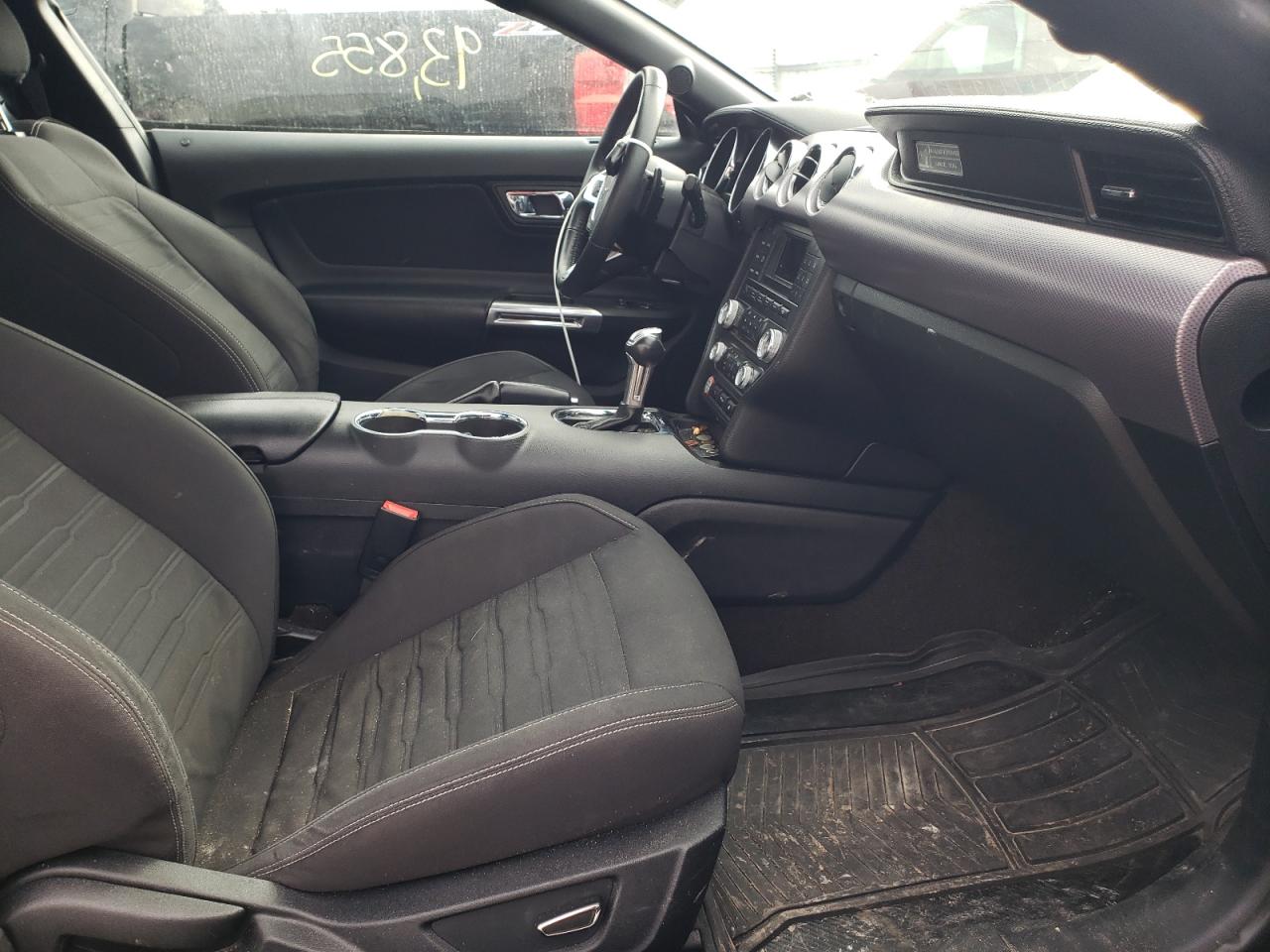 Photo 5 from auction – 2016 FORD MUSTANG with VIN 1FA6P8TH9G5271602