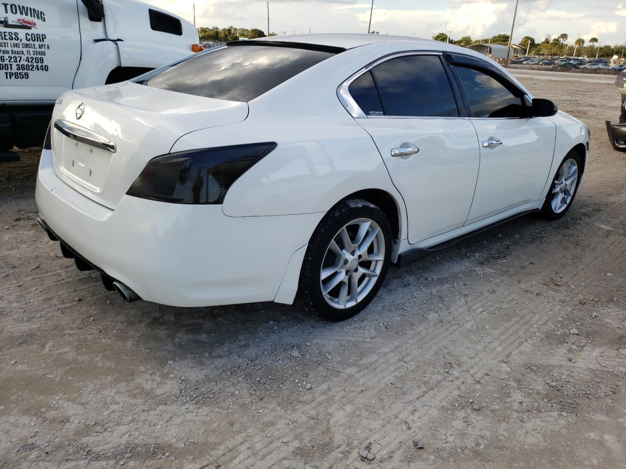 Photo 4 from auction – 2013 NISSAN MAXIMA S with VIN 1N4AA5AP0DC826612