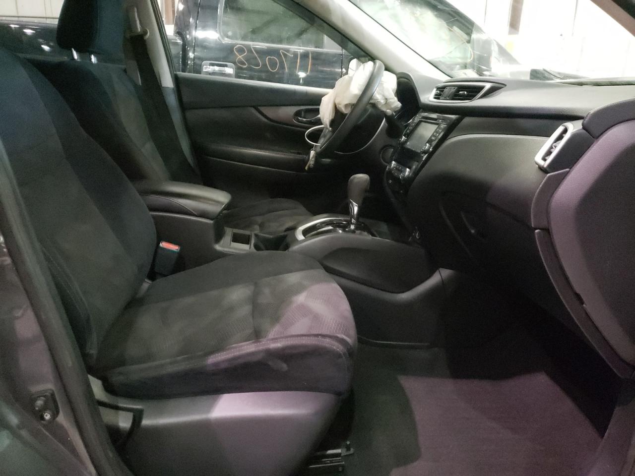 Photo 5 from auction – 2014 NISSAN ROGUE S with VIN 5N1AT2MV6EC838094