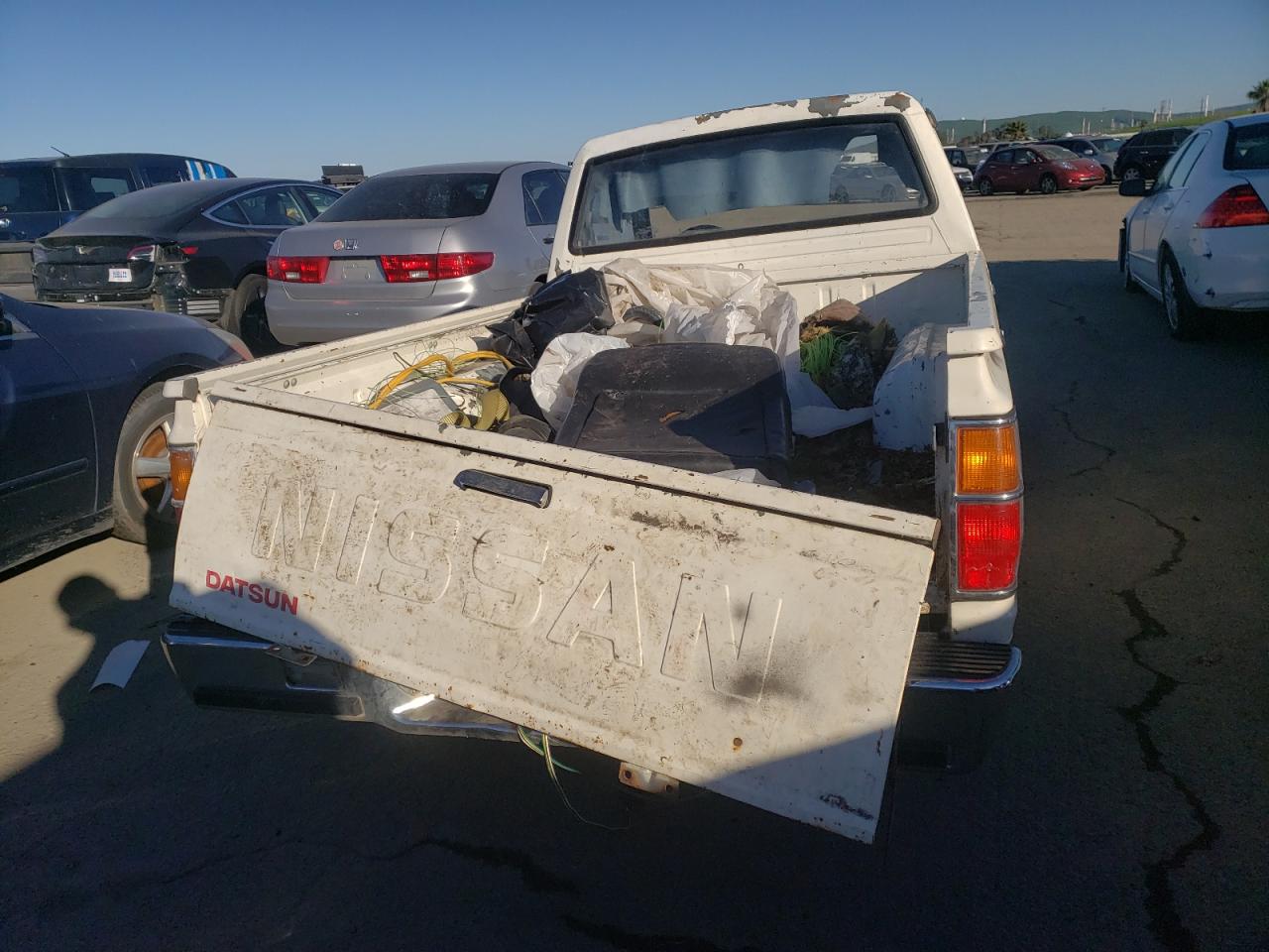 Photo 6 from auction – 1984 NISSAN PICKUP with VIN JN6ND01S8EW023389