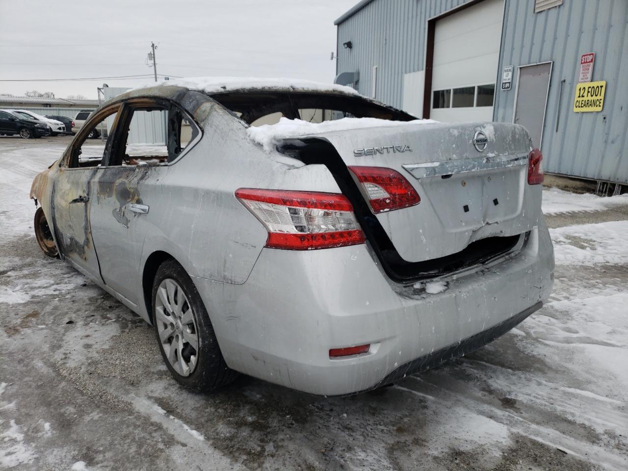 Foto 3 de la subasta – 2015 NISSAN SENTRA S con VIN 3N1AB7AP1FF660453