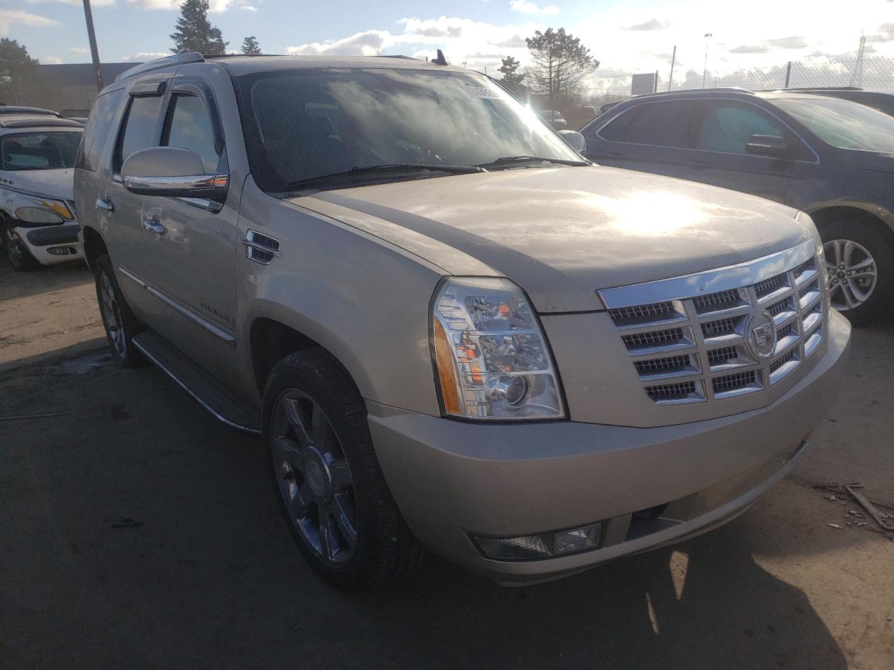 Photo 1 from auction – 2007 CADILLAC ESCALADE L with VIN 1GYFK63857R428798