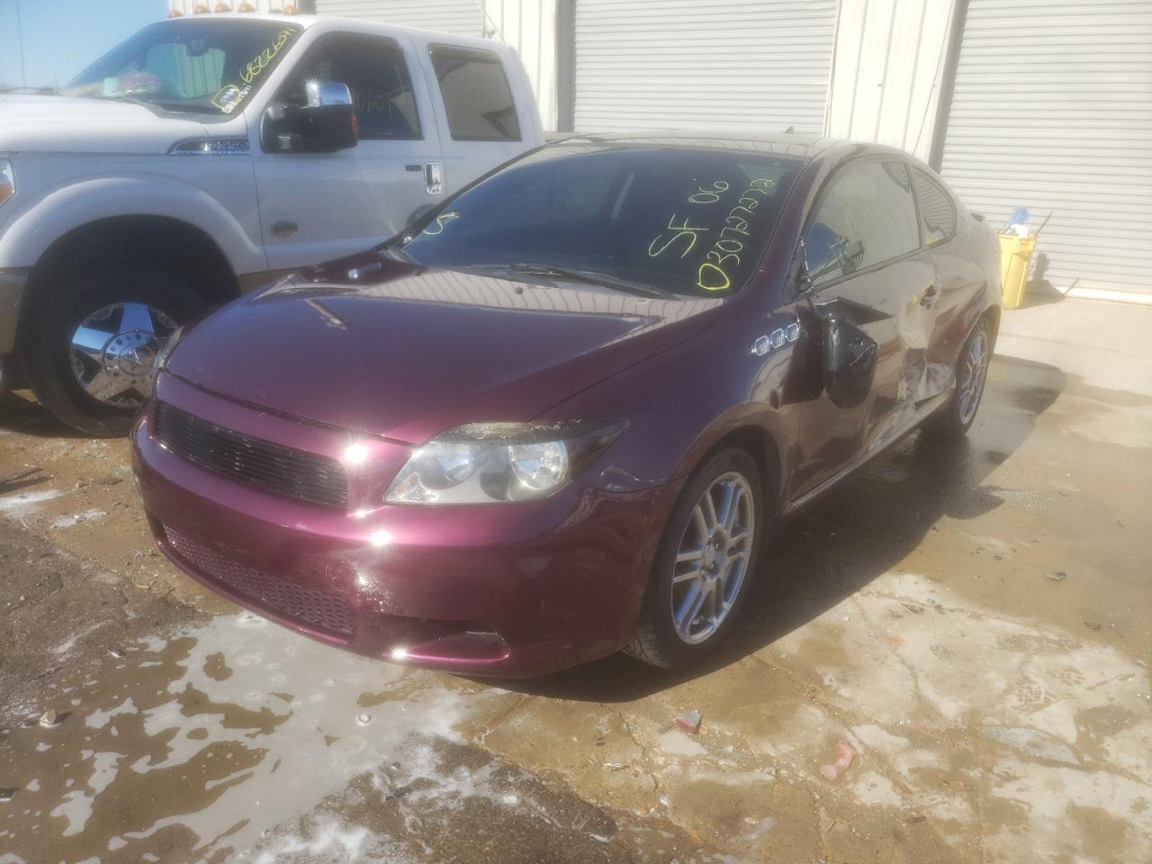 Photo 2 from auction – 2006 TOYOTA SCION TC with VIN JTKDE177660067277