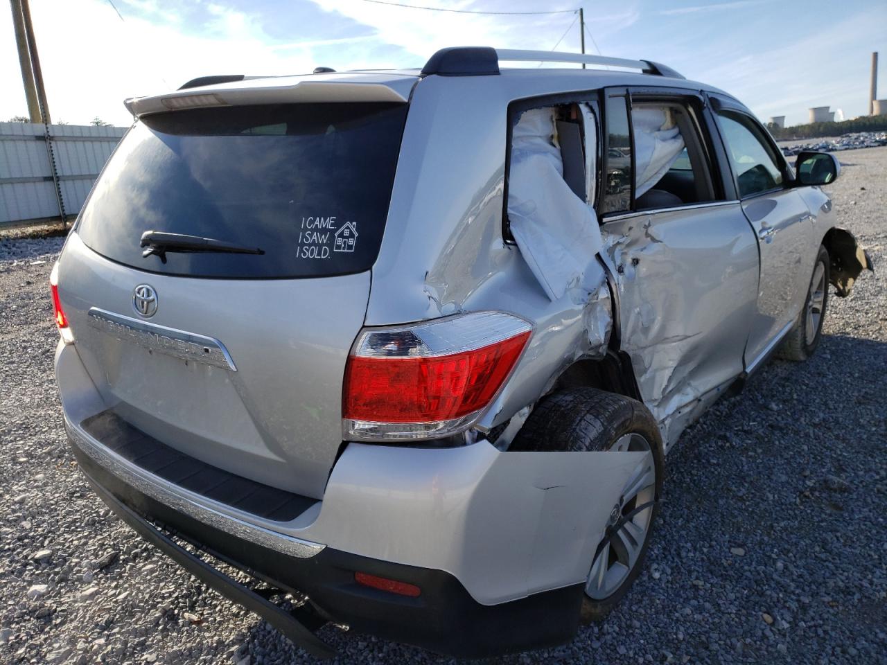 Photo 4 from auction – 2013 TOYOTA HIGHLANDER with VIN 5TDYK3EH5DS102328