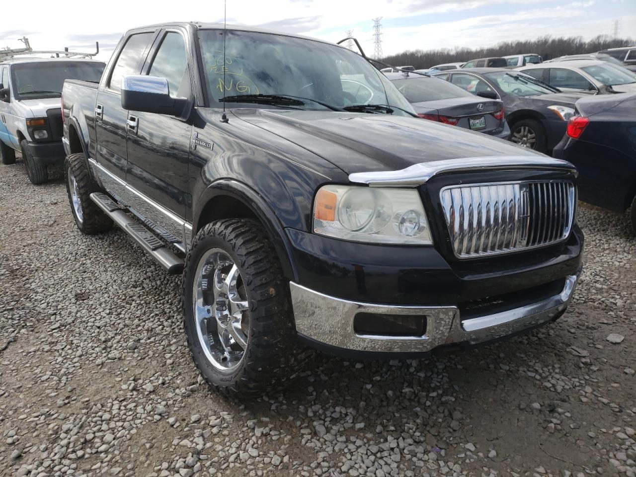 LINCOLN MARK LT 2006 with VIN 5LTPW18586FJ02863 - Photo from auction