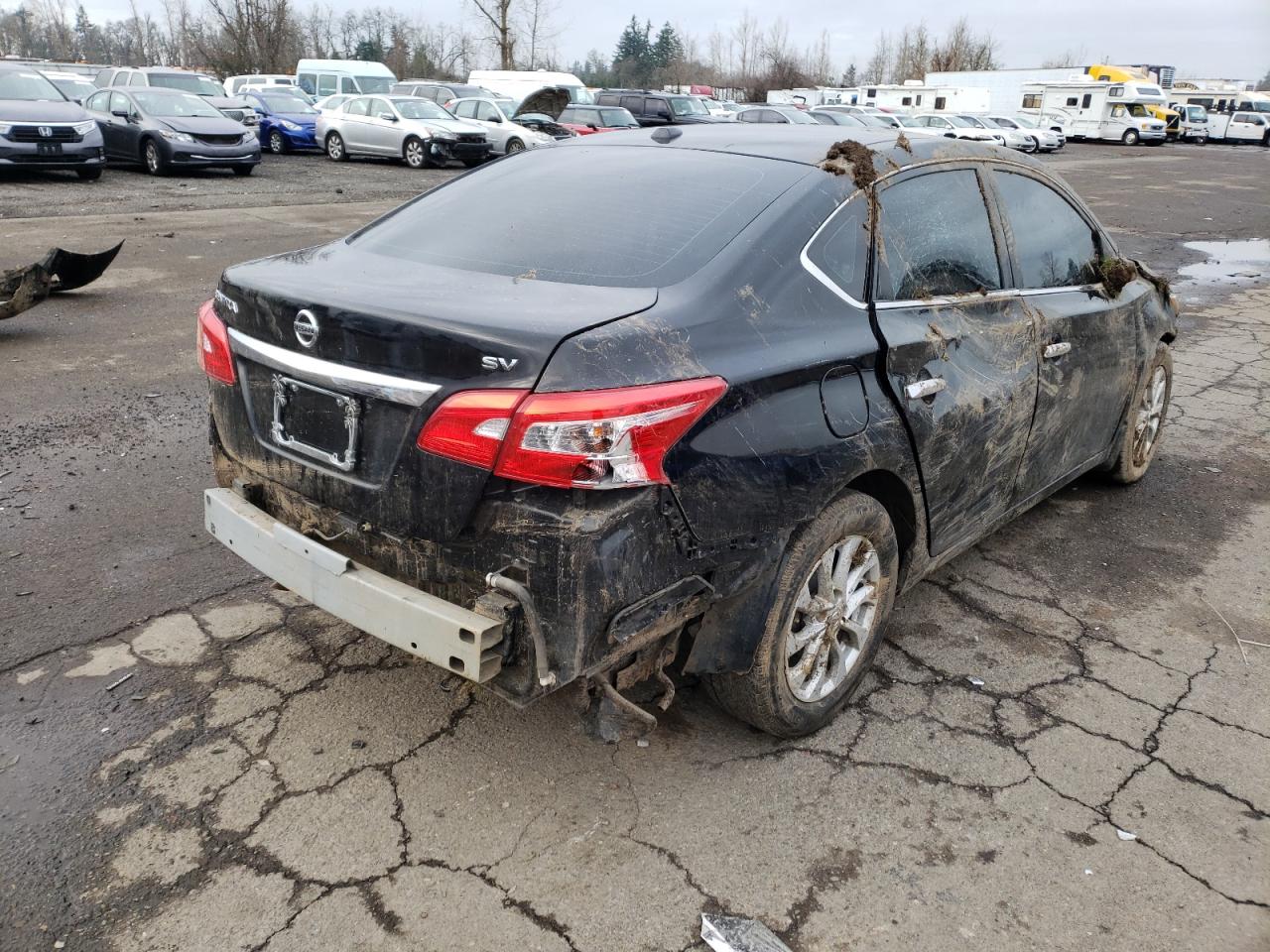 Photo 4 from auction – 2018 NISSAN SENTRA S with VIN 3N1AB7AP9JL662007