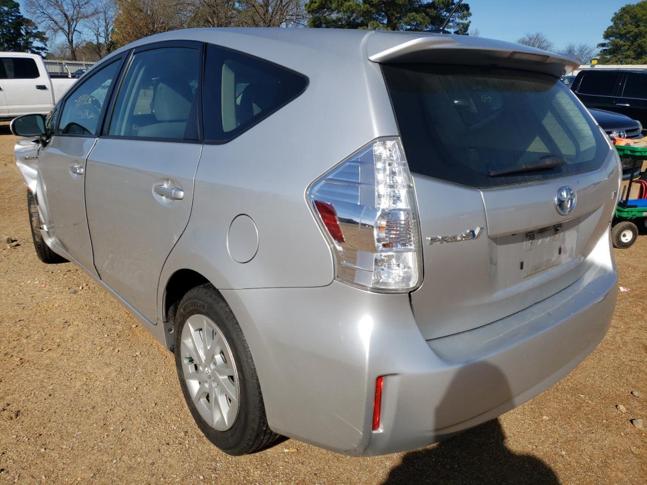 Photo 3 from auction – 2012 TOYOTA PRIUS V with VIN JTDZN3EU7C3175709