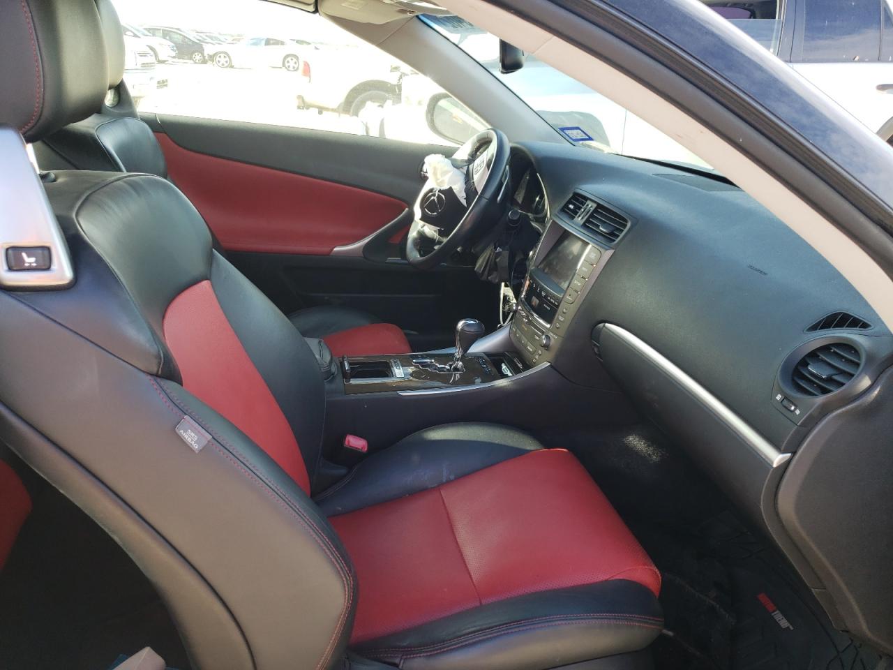 Photo 5 from auction – 2011 LEXUS IS 350 with VIN JTHFE2C26B2506152