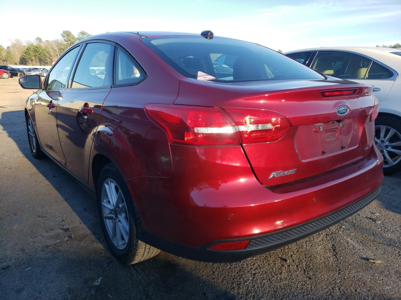 Photo 3 from auction – 2015 FORD FOCUS SE with VIN 1FADP3F24FL217426