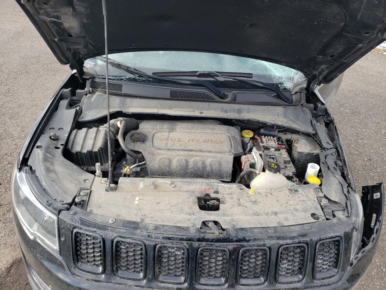 Photo 7 from auction – 2018 JEEP COMPASS LA with VIN 3C4NJDBB4JT493470