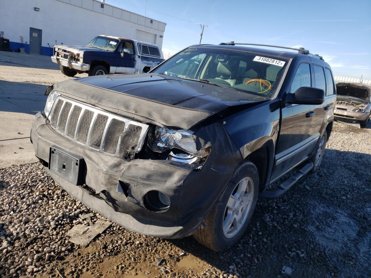 Photo 2 from auction – 2007 JEEP GRAND CHER with VIN 1J8HR68207C667170