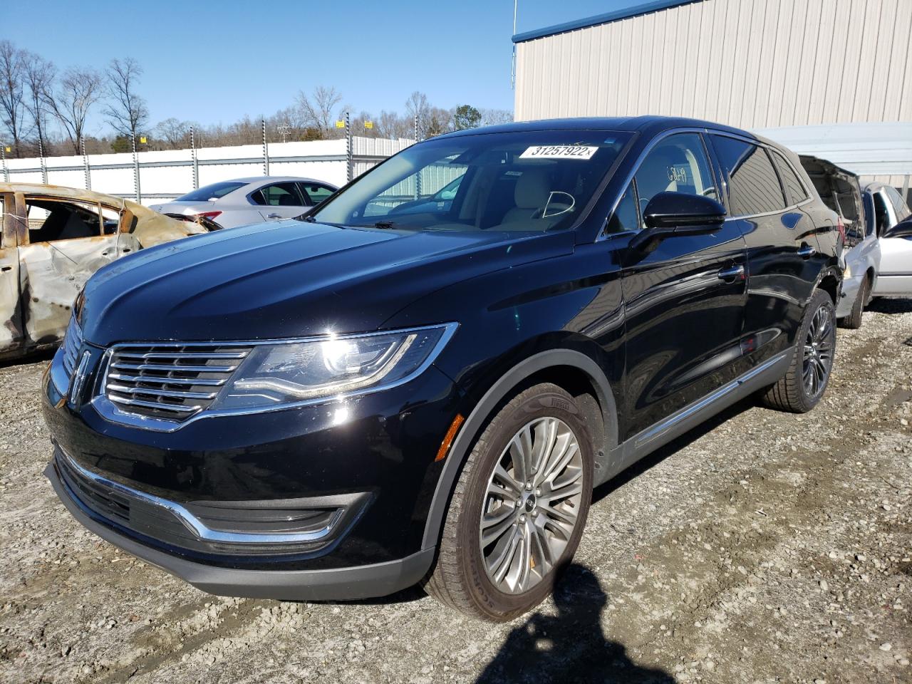 Photo 2 from auction – 2017 LINCOLN MKX RESERV with VIN 2LMPJ6LRXHBL12930