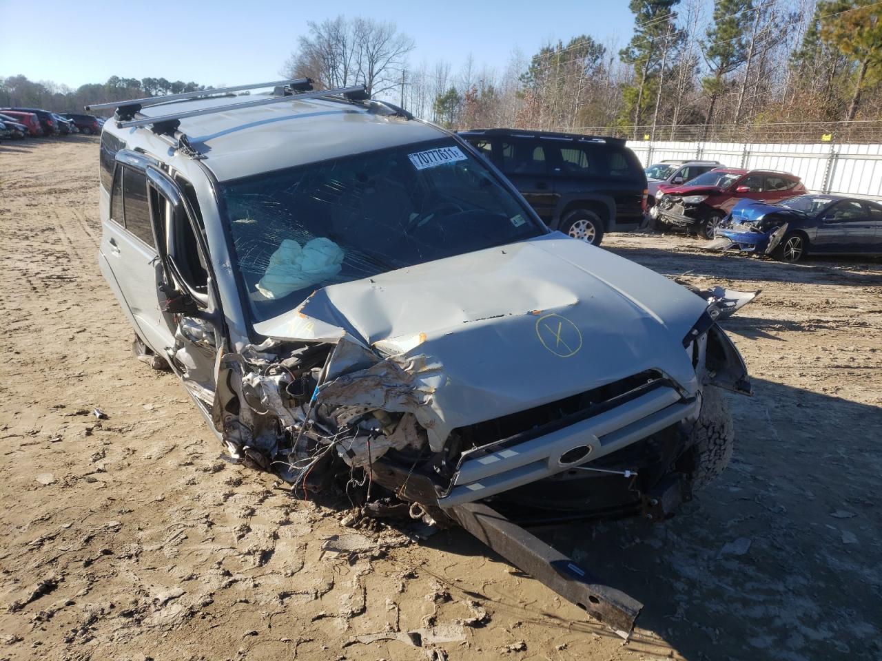 TOYOTA 4RUNNER SR 2004 with VIN JTEBU14R848013884 - Photo from auction