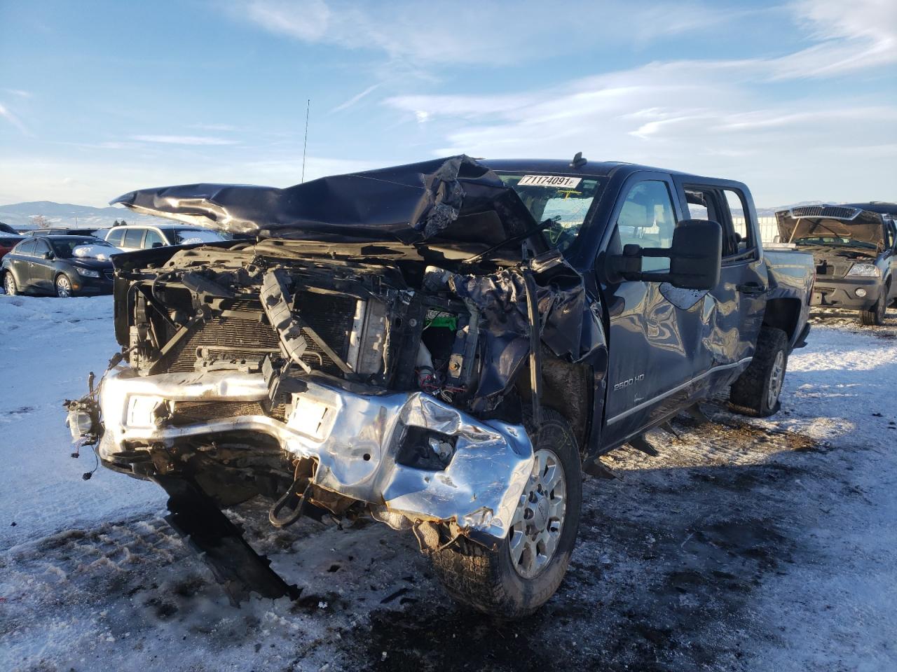 Photo 2 from auction – 2015 CHEVROLET SILVERADO with VIN 1GC1KWE8XFF183462