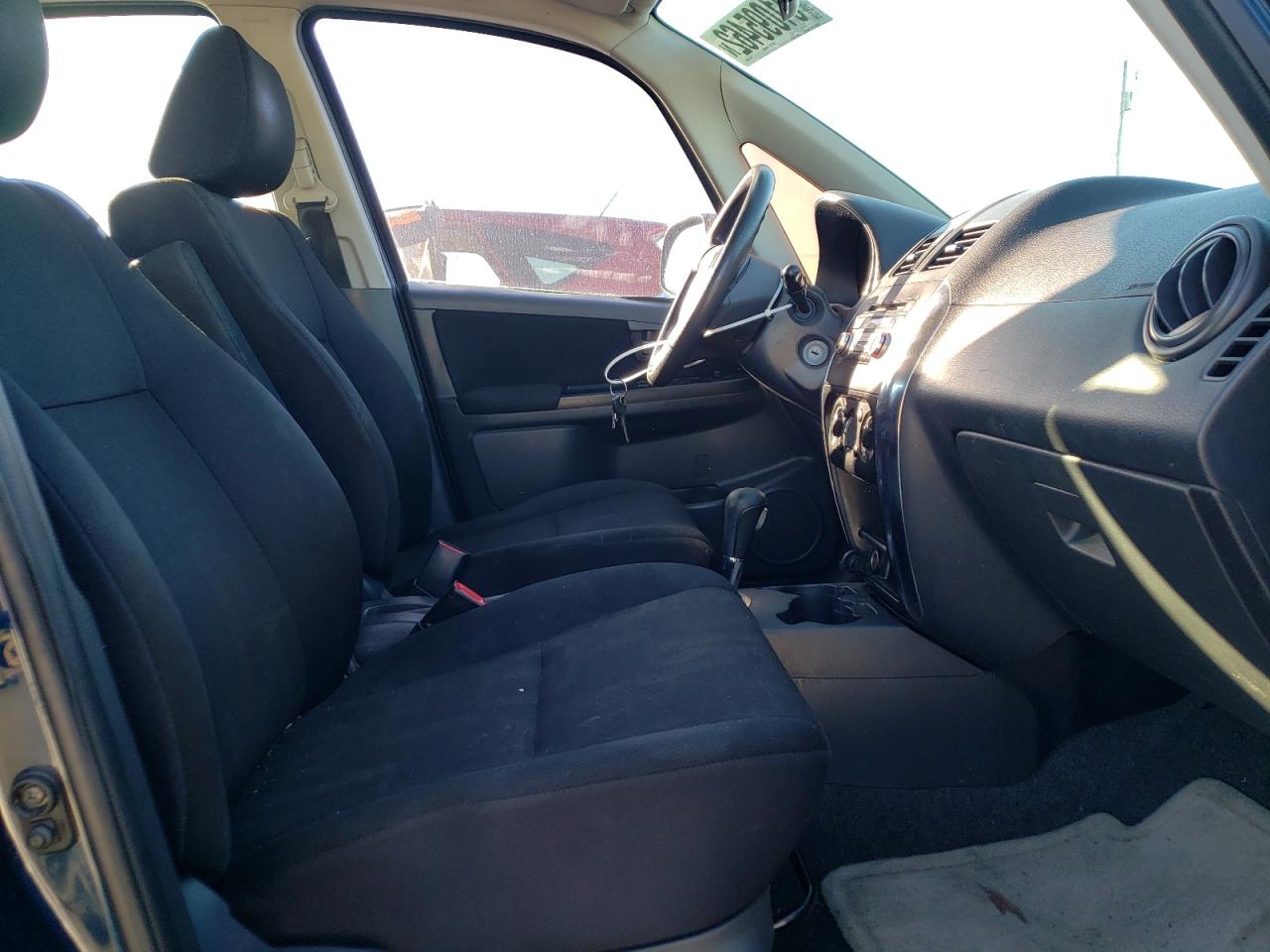 Photo 5 from auction – 2010 SUZUKI SX4 with VIN JS2YA5A30A6300695