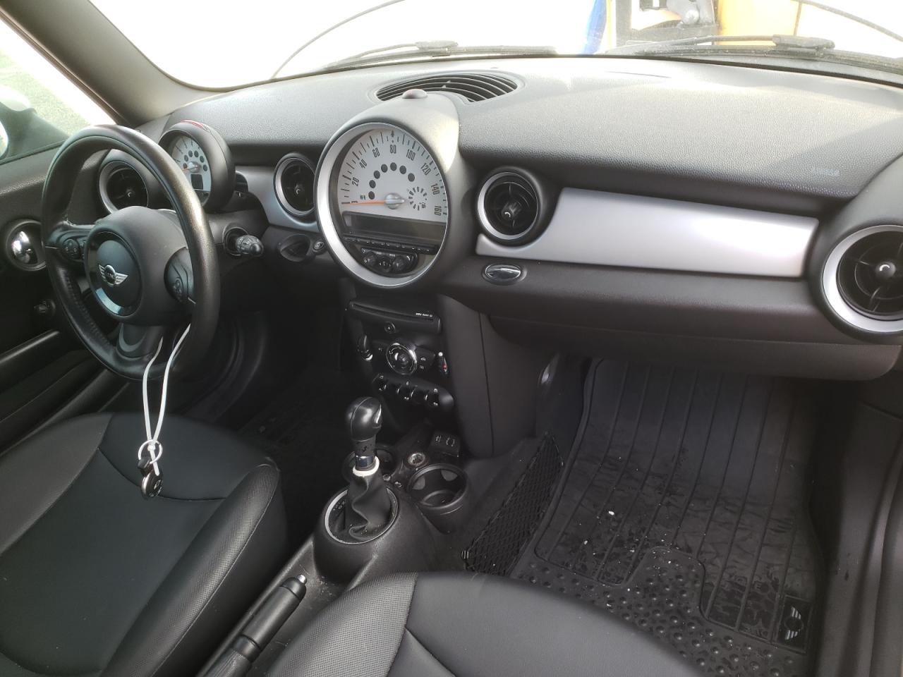 Foto 9 de la subasta – 2013 MINI COOPER CLU con VIN WMWZF3C51DT490352