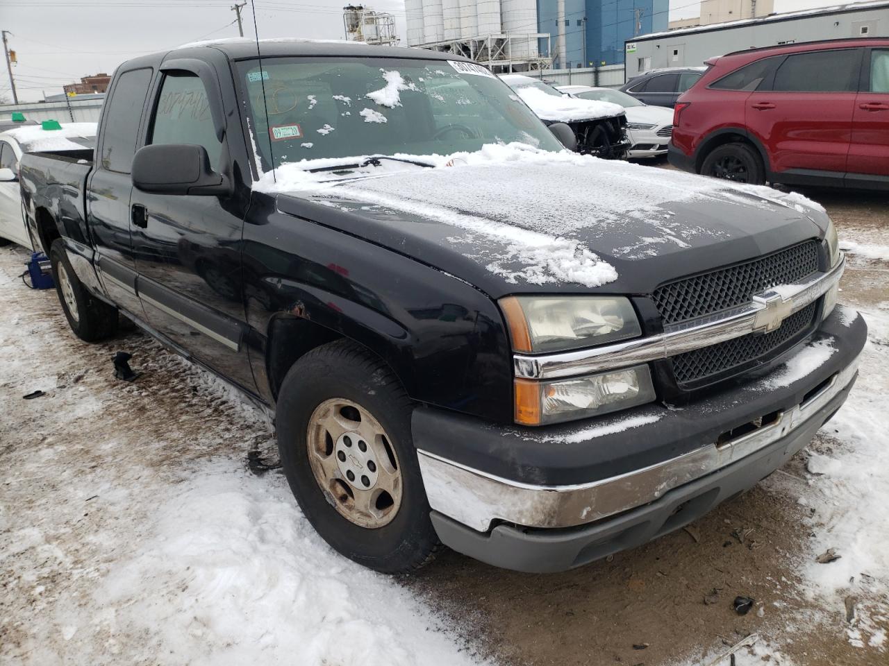 CHEVROLET SILVERADO 2004 with VIN 2GCEC19T641157882 - Photo from auction