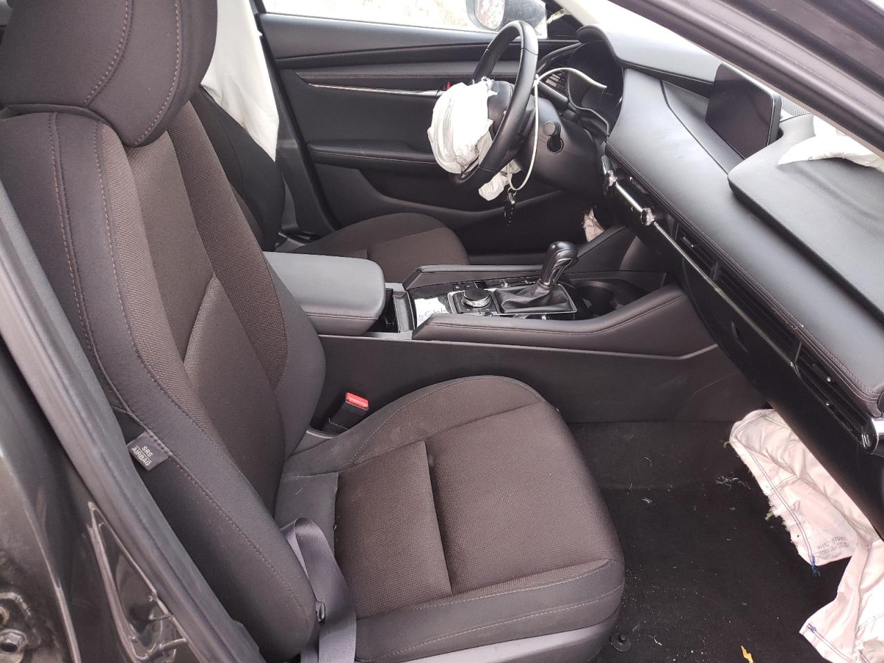 Фото 5 с аукциона – 2019 MAZDA 3 PREFERRE с VIN 3MZBPACL1KM114327