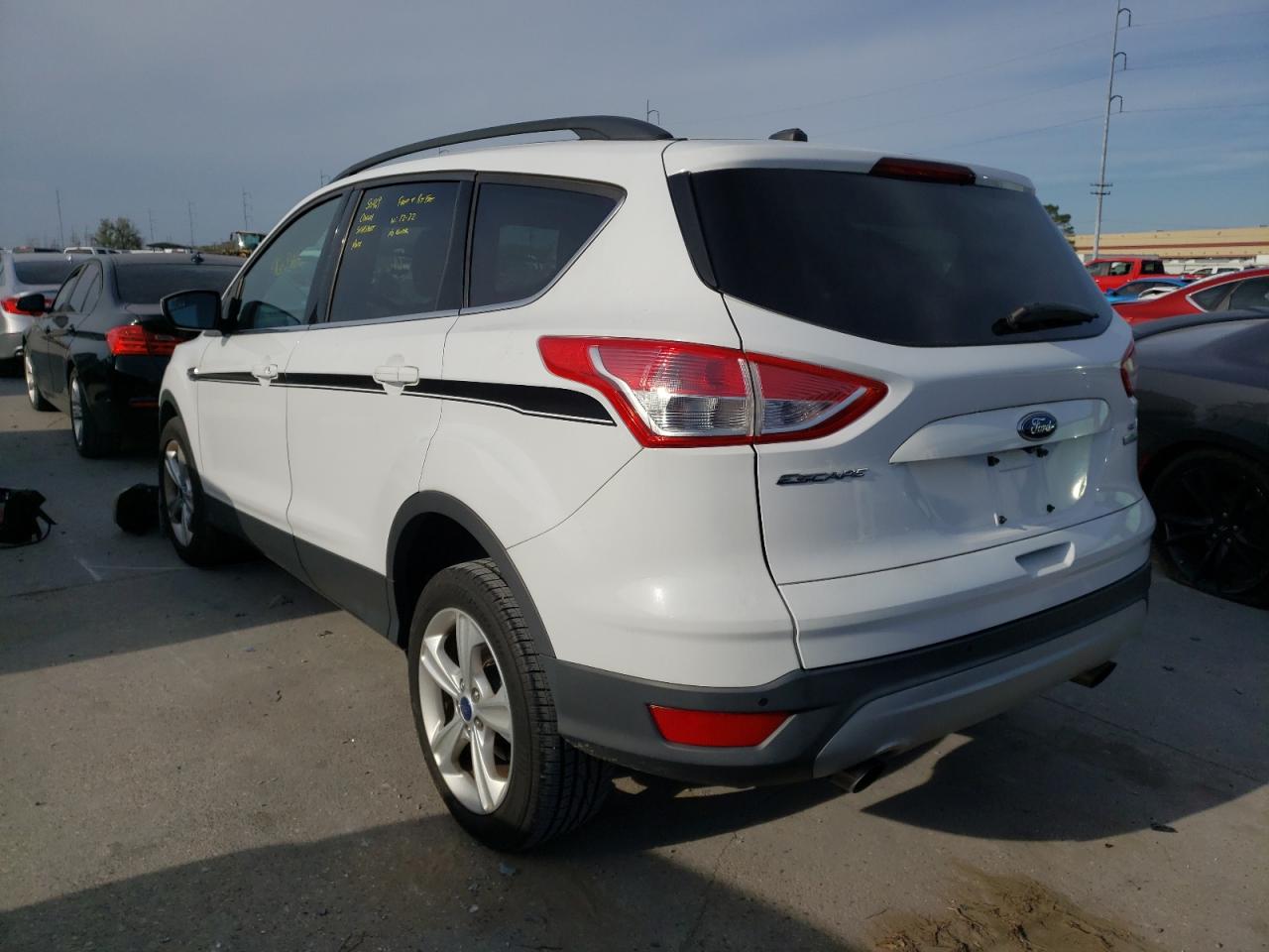 Photo 3 from auction – 2014 FORD ESCAPE SE with VIN 1FMCU0GX1EUC99885