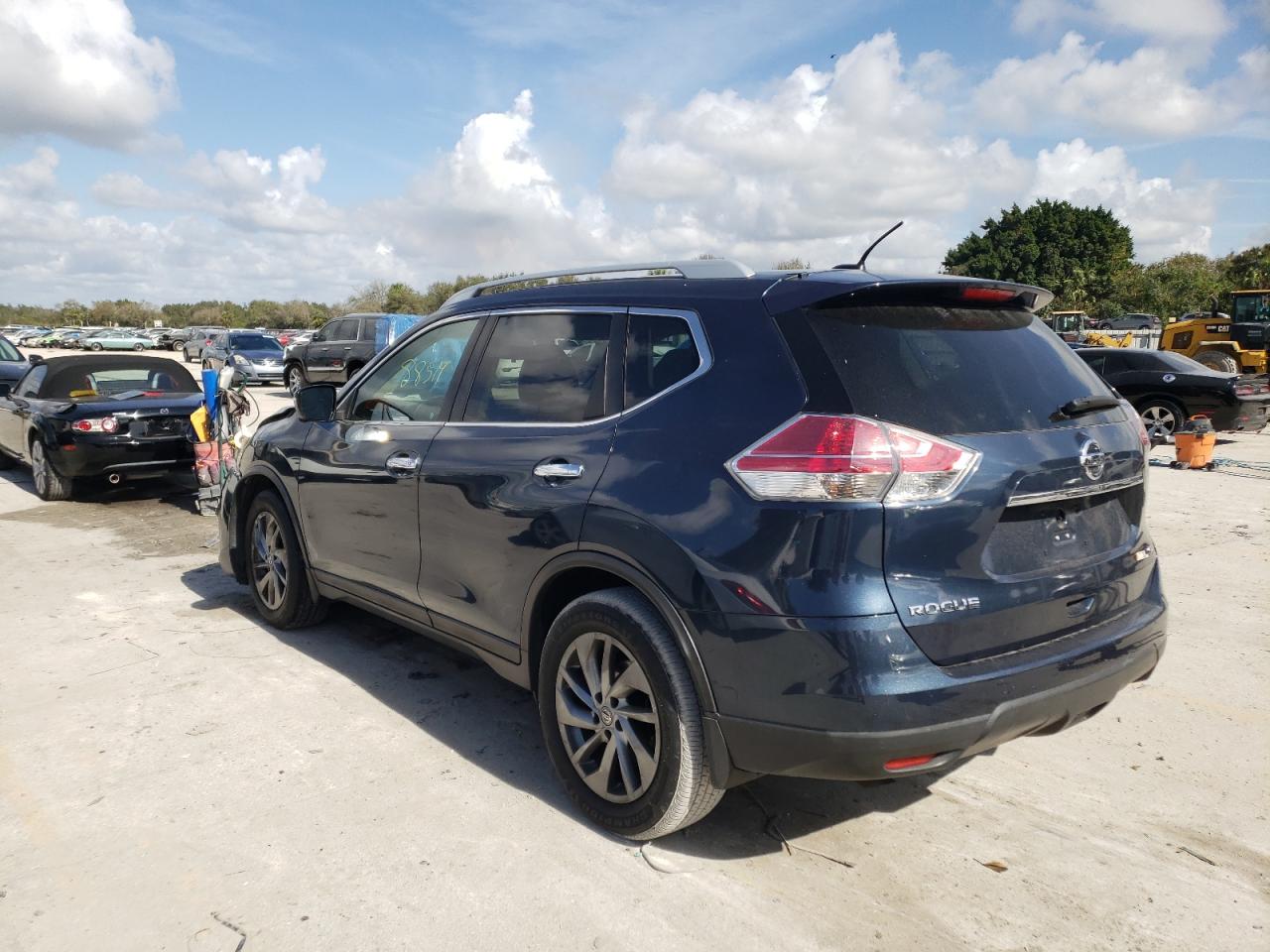 Photo 3 from auction – 2015 NISSAN ROGUE S with VIN 5N1AT2MT7FC897140