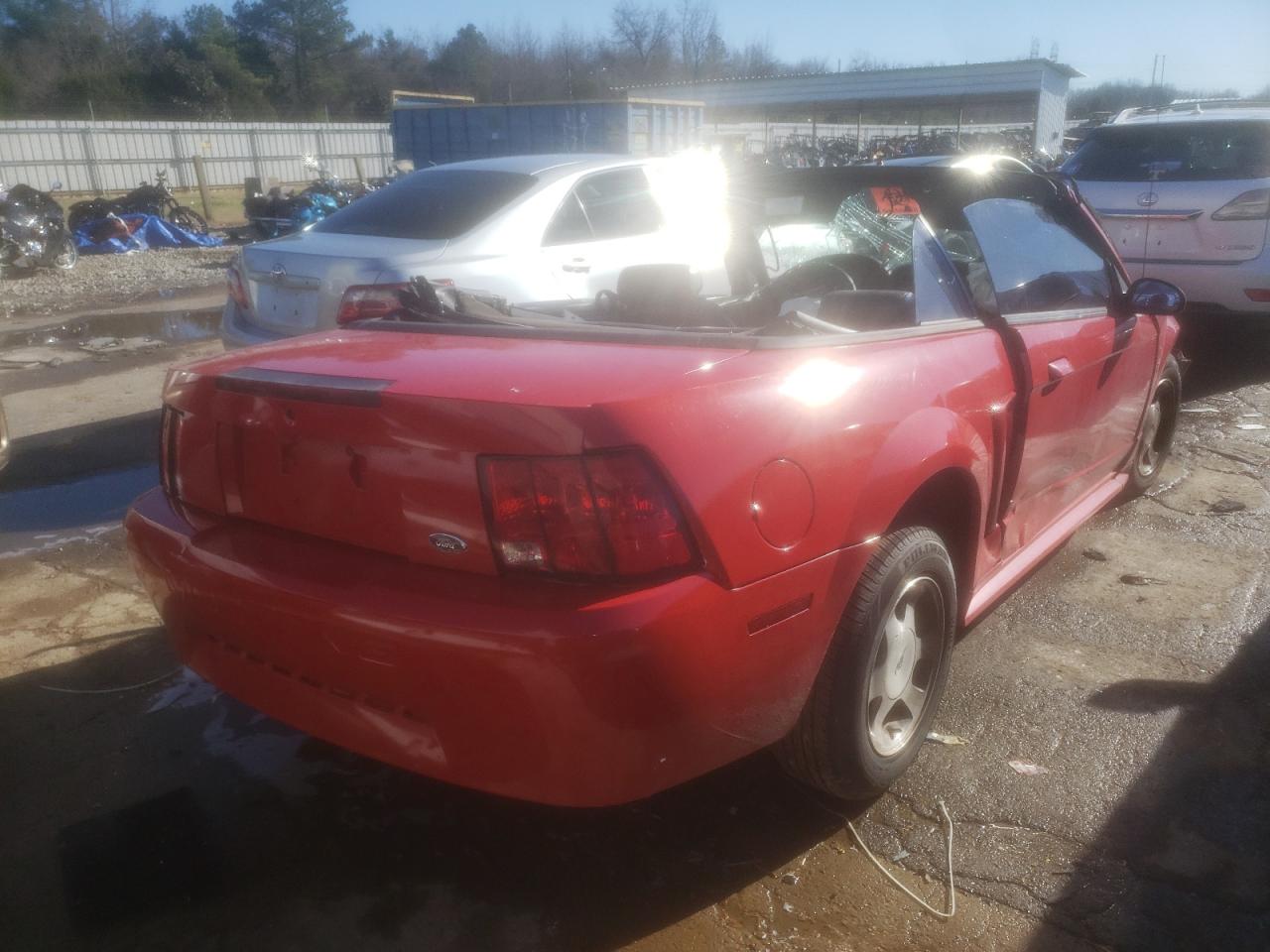 Photo 4 from auction – 2001 FORD MUSTANG with VIN 1FAFP444X1F216503
