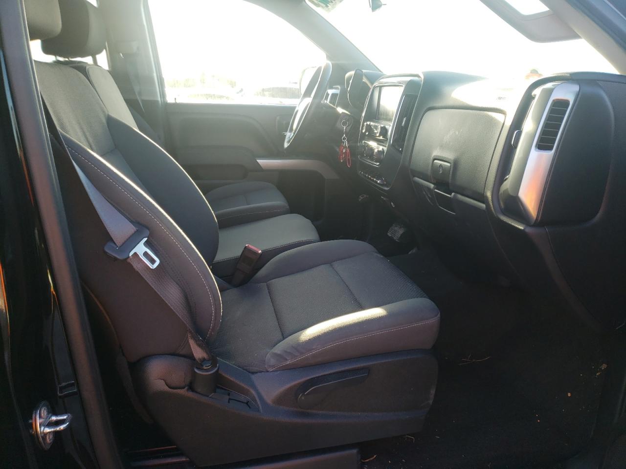 Photo 5 from auction – 2015 CHEVROLET SILVERADO with VIN 1GCVKREC2FZ381572