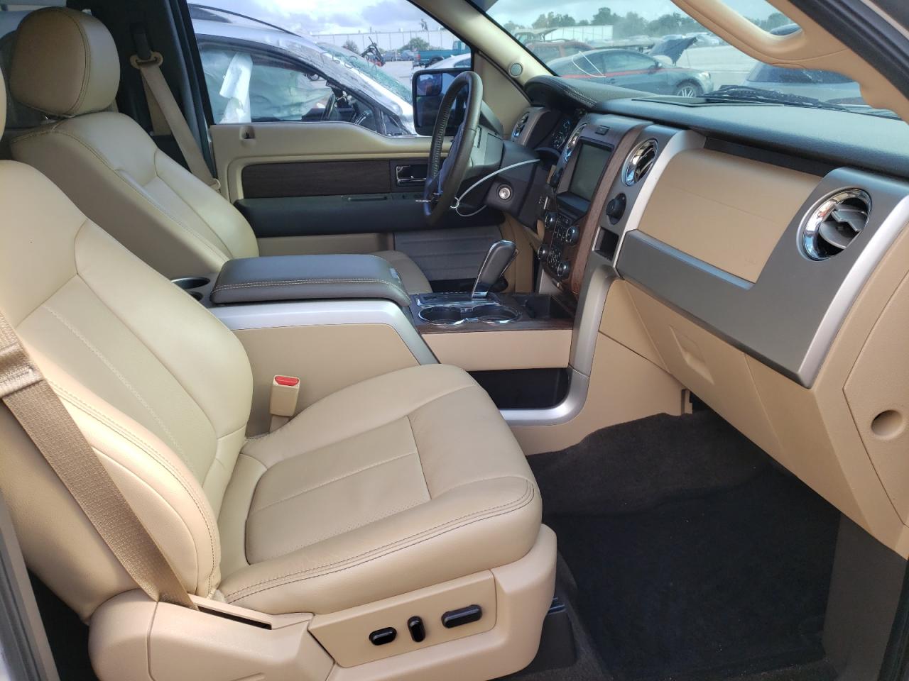 Photo 5 from auction – 2014 FORD F150 SUPER with VIN 1FTFW1CT8EKF43919