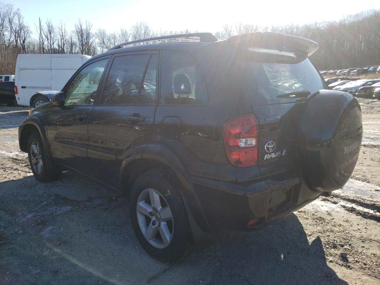 Photo 3 from auction – 2004 TOYOTA RAV4 with VIN JTEHD20V046016910