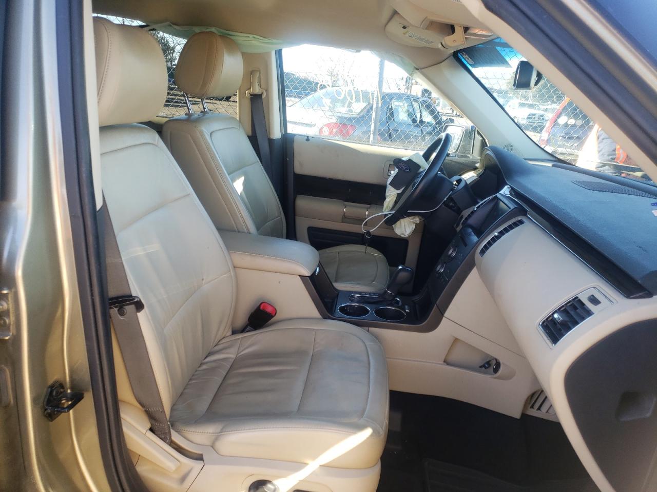 Photo 5 from auction – 2013 FORD FLEX SEL with VIN 2FMHK6C82DBD01581