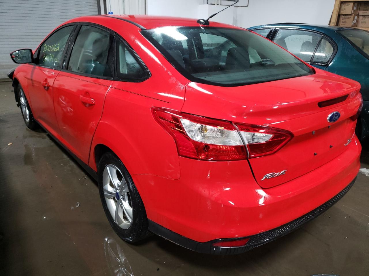 Photo 3 from auction – 2014 FORD FOCUS SE with VIN 1FADP3F26EL121957